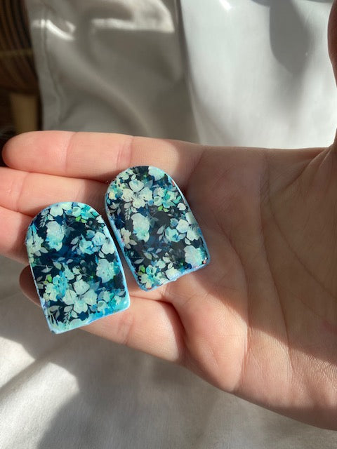Blue Blossom Stud