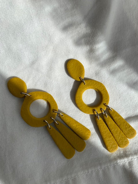 The Isabella in Mustard