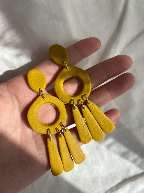 The Isabella in Mustard